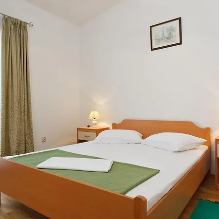 Vukusic Apartamento *